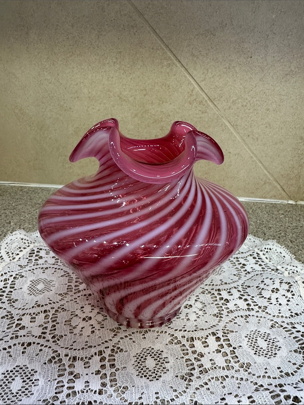Vintage Fenton Cranberry Opalescent Spiral Optic Glass Vase - UV Glow 5 in.